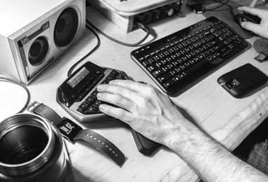 NBA巅峰对决：骑士VS勇士精彩回顾